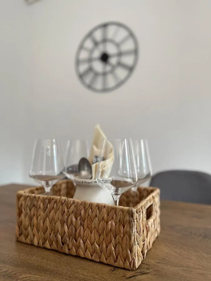 Apartment By The Sea Ika Croatia